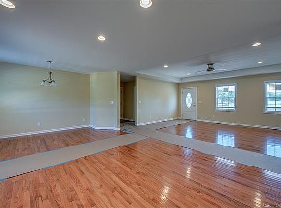 5th image of 1306 Bryson Creek Dr #2
