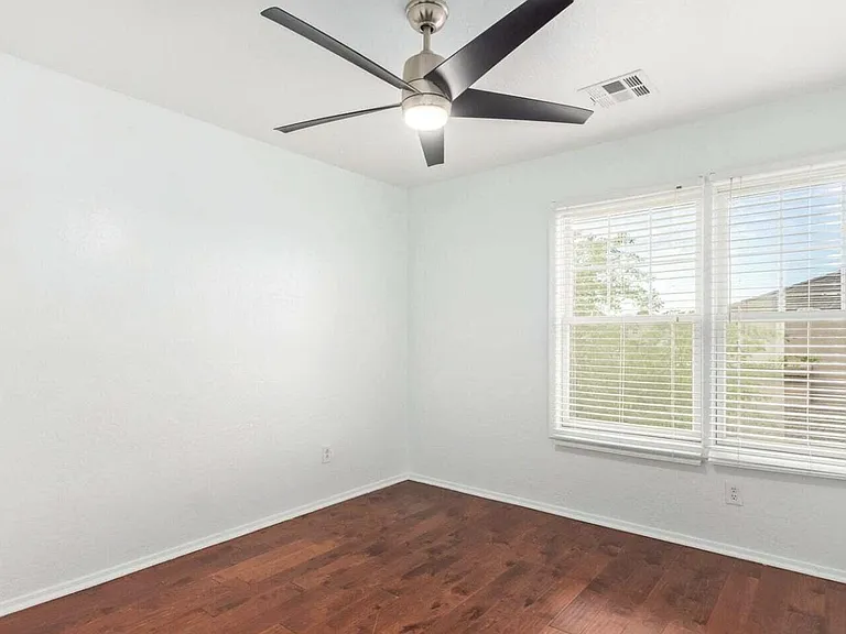 17127 W Statler St — Photo 21