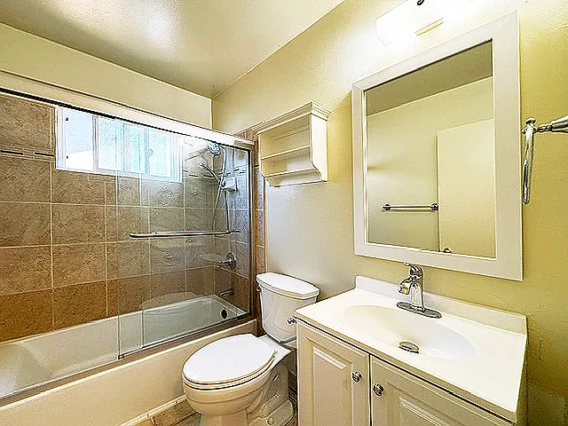 4149 Lemoyne Way — Photo 10