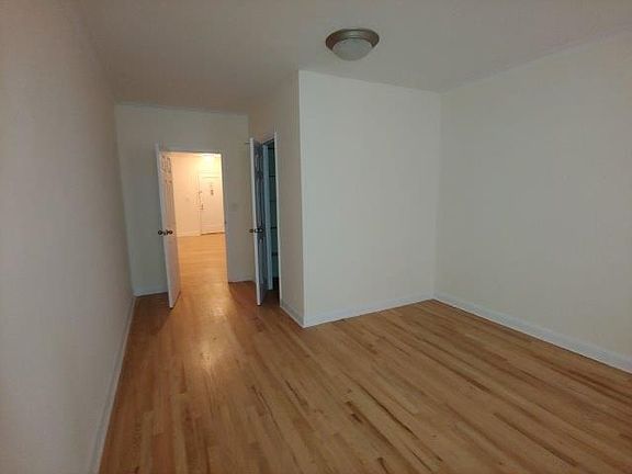 3rd image of 97-50 Queens Blvd #504