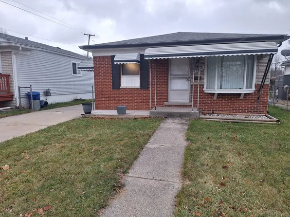 19646 Gaynon Dr, Clinton Township, MI 48035