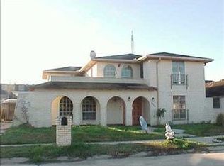 6724 Lake Willow Dr, New Orleans, LA 70126