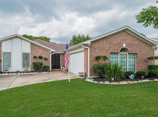 9927 Sageroyal Ln, Houston, TX 77089