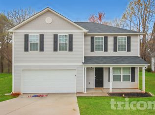 135 Coddington Ln, Statesville, NC 28625
