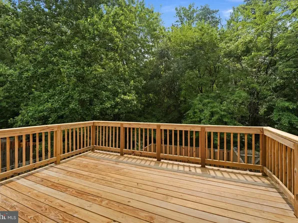 8759 Kanawha Ct, Lorton, VA 22079