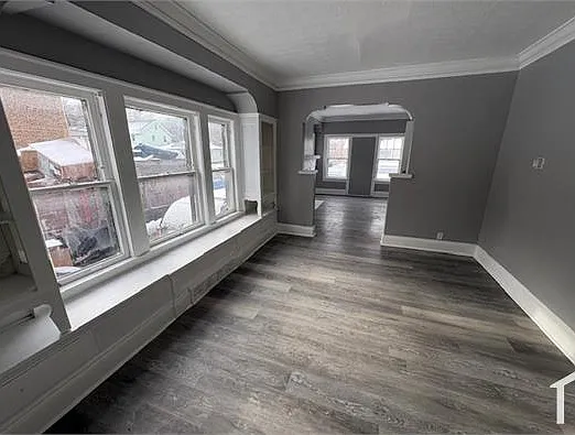 3293 E 143rd St #2 — Photo 5