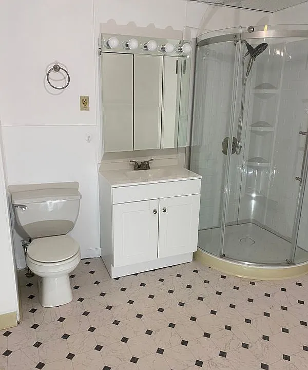 46 West St #3