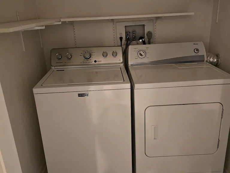 Colony Park Apartments — Photo 15