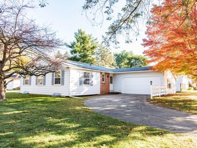 1828 Woodland Dr, Portage, MI, 49024