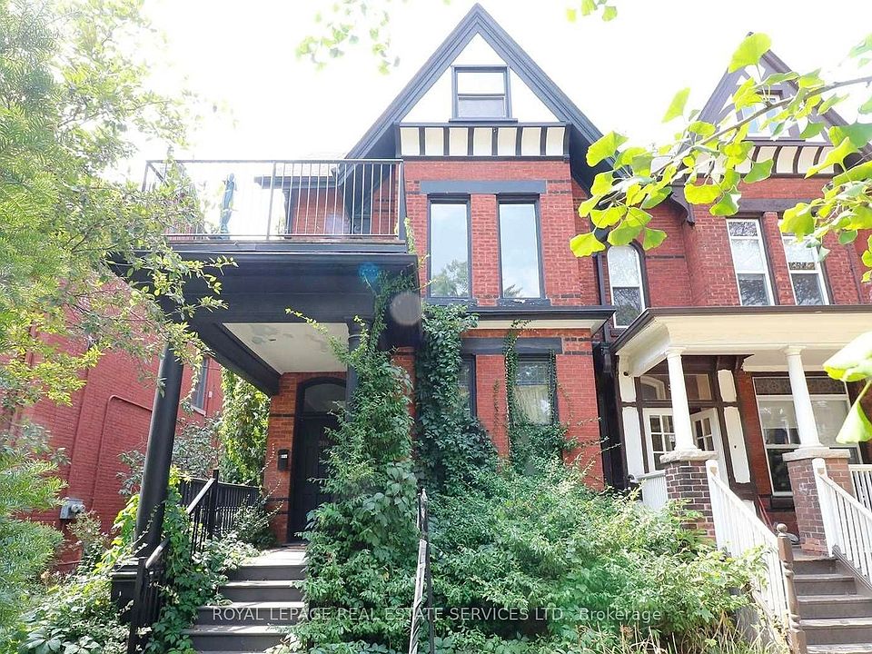 1st image of 390 Huron St #2