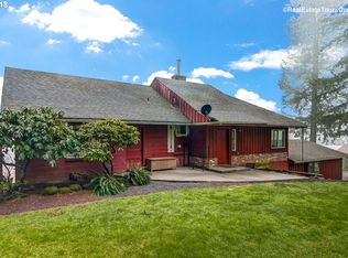 18750 NE Chehalem Dr, Newberg, OR 97132