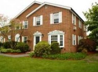 88 E Water St, North Andover, MA 01845