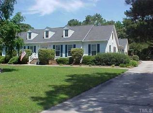 5109 Castlebrook Dr, Raleigh, NC 27604