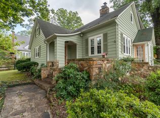 912 Ridgeway Ave, Signal Mtn, TN 37377
