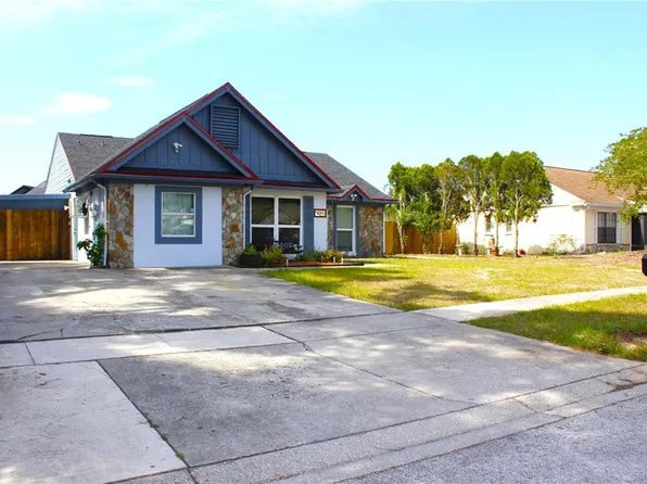 851 Sunridge Point Dr, Seffner, FL 33584