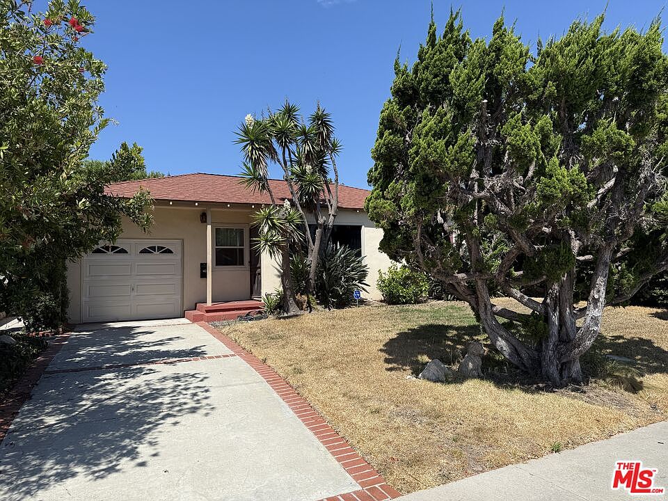 1st image of 2811 Martha Ave