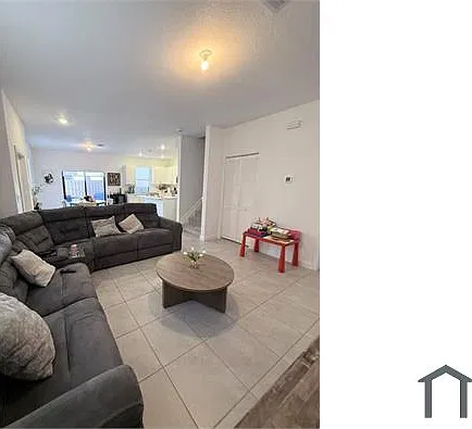 3 bed, 2272 sqft, $3,600 — Photo 3