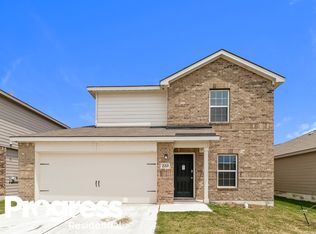220 Silvercrest Ln, Jarrell, TX 76537