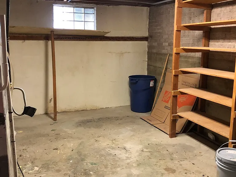 595 S High St — Photo 19