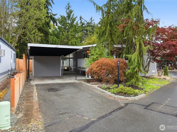 14322 Admiralty Way #27, Lynnwood, WA 98087