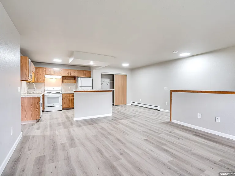 432 N Peters Ave — Photo 55