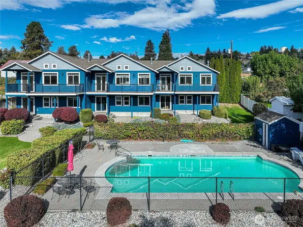 744 Wapato Way #B, Manson, WA 98831