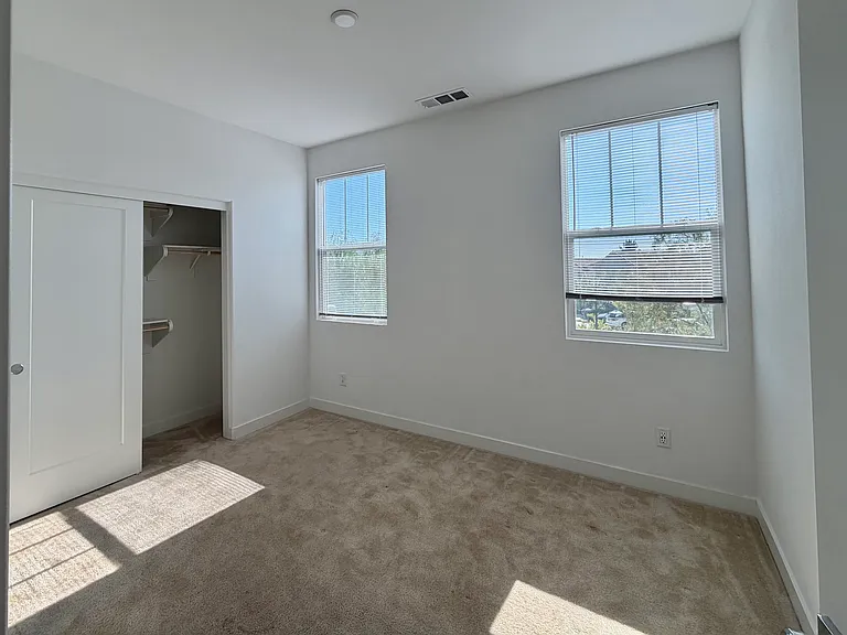 12260 Fruitwood Ln — Photo 14