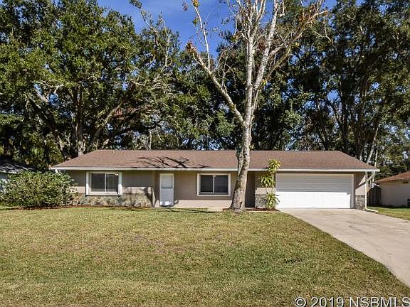 2nd image of 3115 Woodland Dr