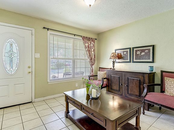 4th image of 5703 Ben Casey Dr