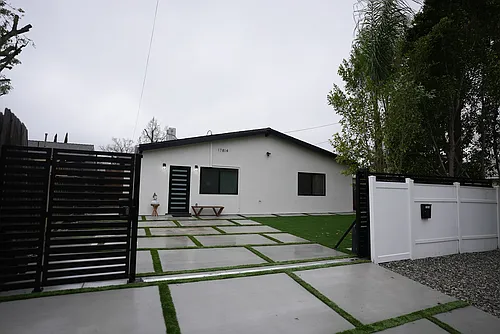 (Undisclosed Address) Photo 1
