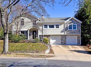 5205 Brookeway Dr, Bethesda, MD 20816