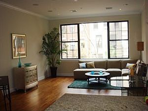 1st image of 121 W 132nd St
