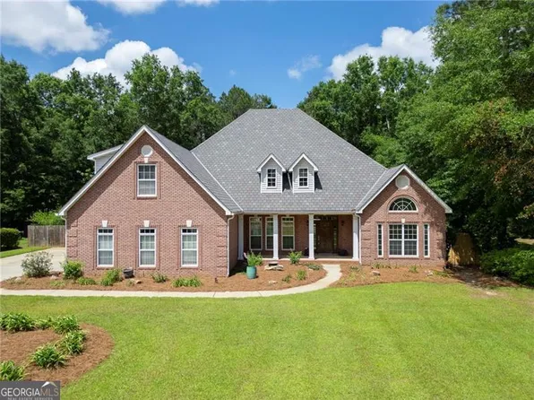102 Seven Pines Ct, Perry, GA 31069