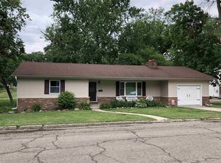 950 W Milroy Ave, Rensselaer, IN 47978