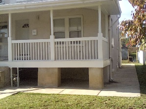 264 W Maple St