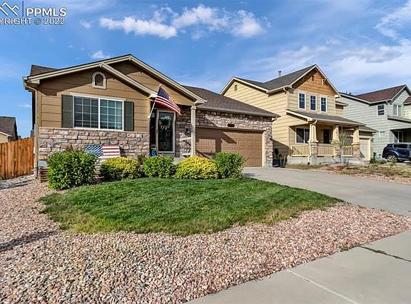 5th image of 7932 Irish Dr