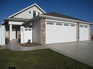 1st image of 797 Villa Park Way