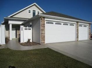 797 Villa Park Way, West Fargo, ND 58078