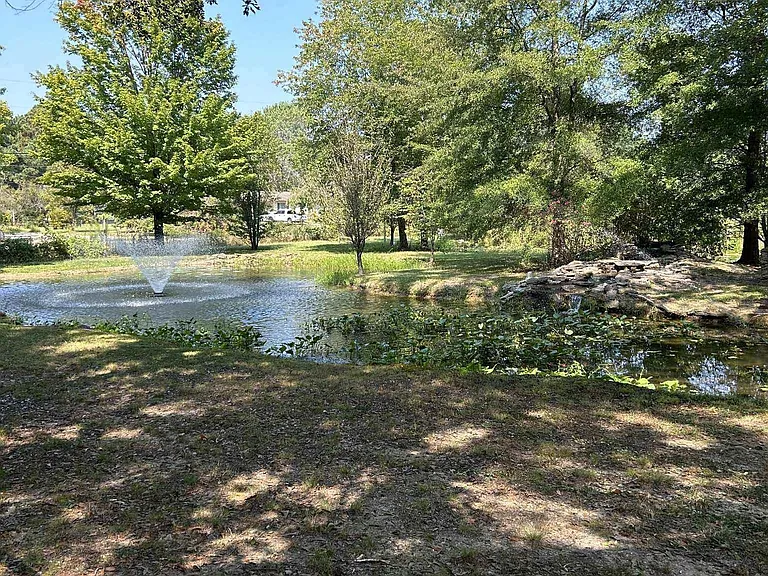 17835 Oakdale Rd — Photo 17
