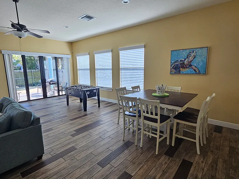 123 Harding Ave — Photo 9