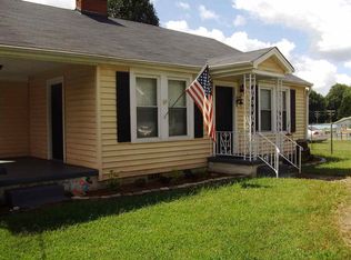 125 Sunset Dr, Pickens, SC 29671