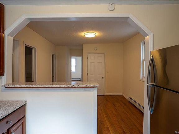 4th image of 5 Stewart Pl