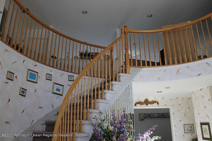 1st image of 24 Carriage Way