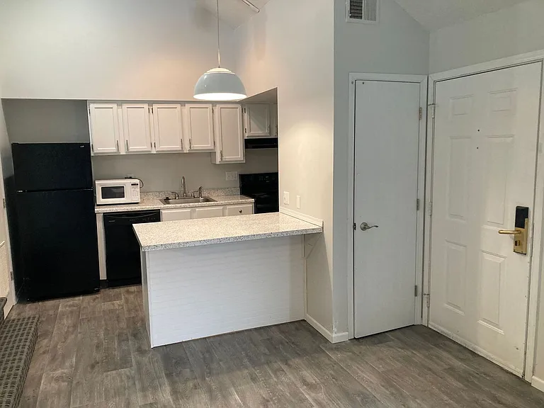The Vibe at 8035 Apartments — Photo 88