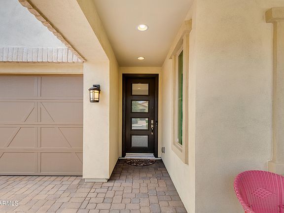 4th image of 3865 E LOMA VISTA Street