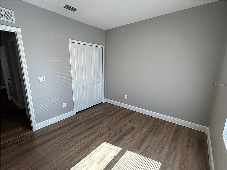 733 Lucaya Dr #B — Photo 9