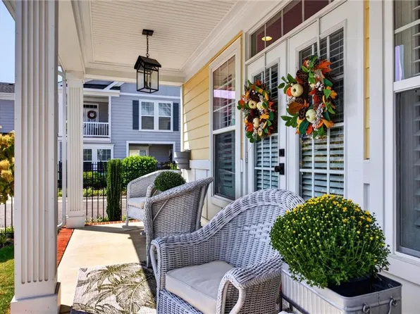 211 Cobblestone Reach, Suffolk, VA 23435