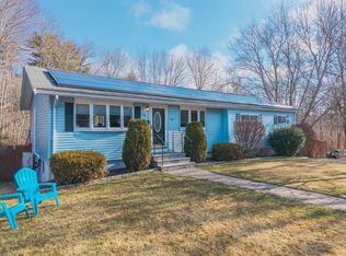 16 Robinson Rd, Beverly, MA 01915