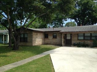 150 Killarney Dr, San Antonio, TX 78223