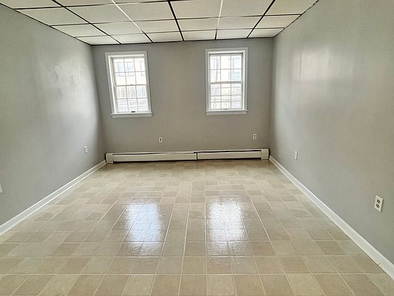 5th image of 75 Broadway #2R